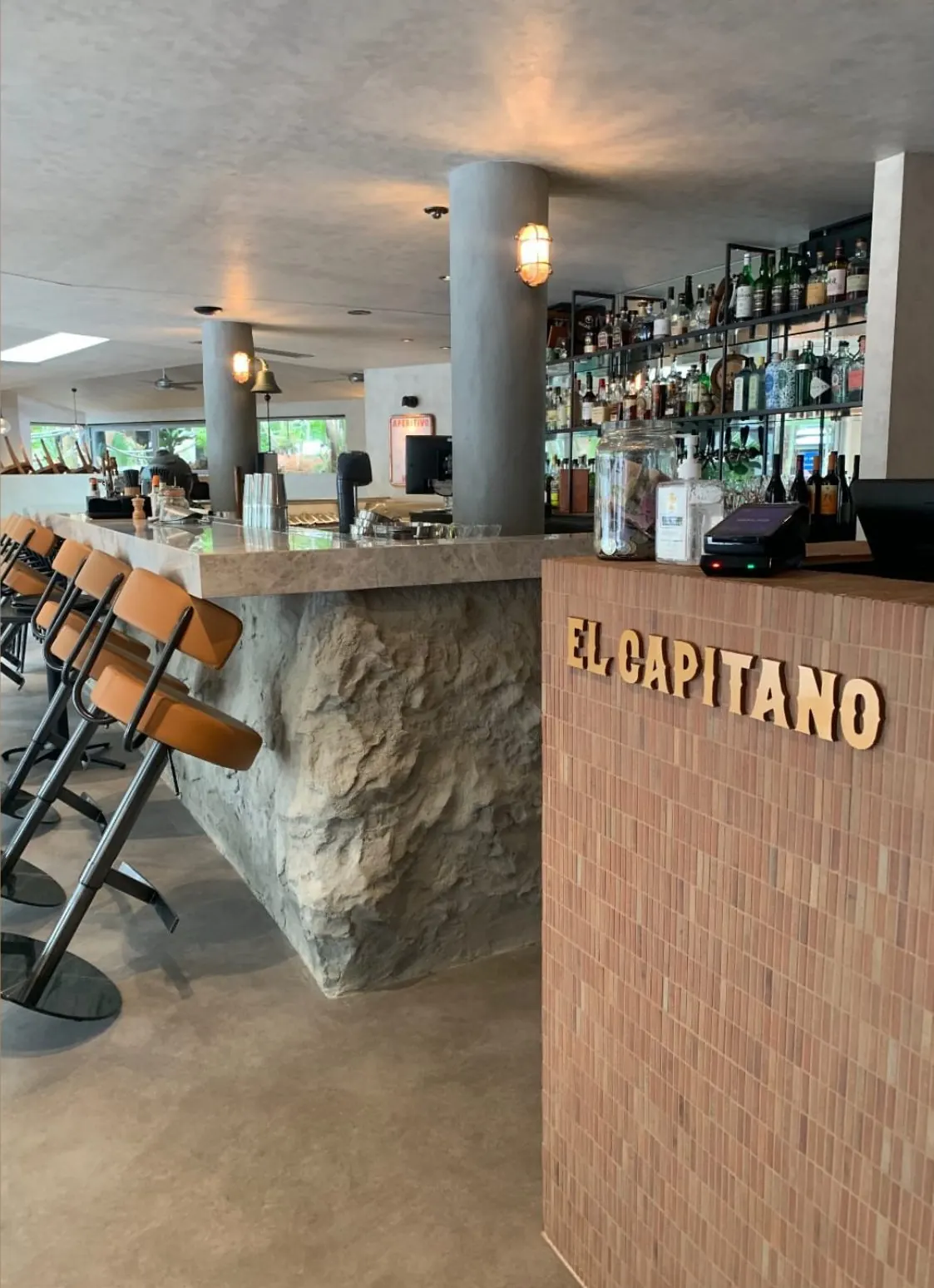 El Capitano Noosa restaurant 3D bar lettering by Sykes Signs